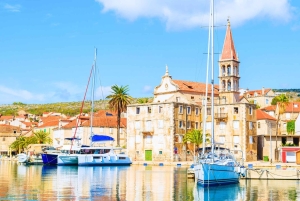 Split: Laguna Azul, Hvar y tour en barco por 6 islas en grupo reducido