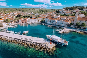 Split: Rejs po Błękitnej Lagunie z przystankiem na kąpiel i after party