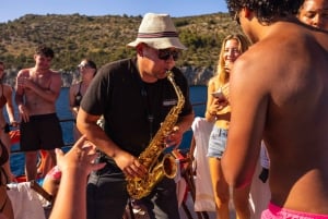 Split: Rejs łodzią piracką po Błękitnej Lagunie z lunchem i napojami