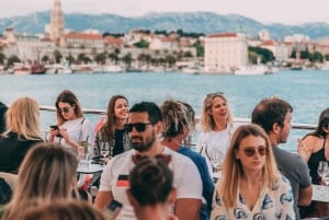 Split: Den blå lagune, skipsvrak og Šolta med mat og drikke