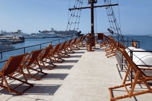 スプリット：ブルーラグーン水中博物館ツアー（ランチとドリンク付き）