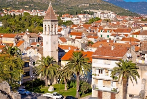 Split: Blue Line -nähtävyyksien katselu Trogiriin, Klisiin ja oliivimuseoon