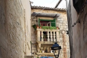 Split: Blue Line Tour of Salona, Klis & Trogir