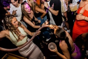 Split: boottocht met toegang tot nachtclub, shots en bootfeest