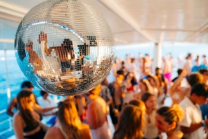 Split: fiesta en barco a la discoteca de una isla