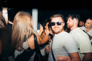 Spalato: festa notturna in barca con shot gratuiti, DJ e after party