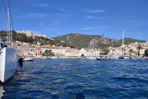 Split: Bol, Hvar, die Insel Pakleni und Solta Ganztagestour