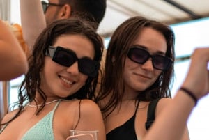 Split: Kapitańska impreza na łodzi w Błękitnej Lagunie z DJ-em na żywo
