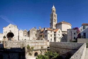 Split: Sightseeing Hop-On Hop-Off-buss rundtur i byen og ekstrautstyr