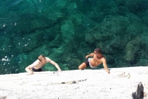 Split : Saut de falaise et excursion en solitaire en eaux profondes