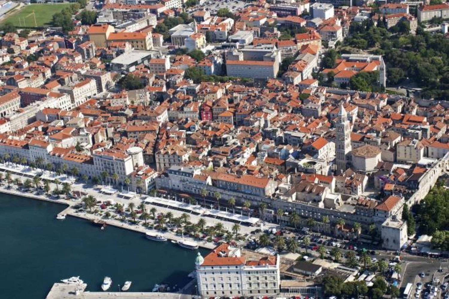 Visit-the-Diocletians-Palace-in-Split