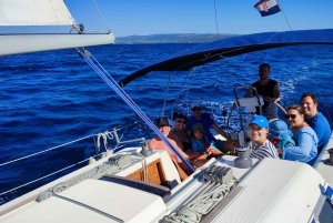 Split: Dagsutflykt med segelbåt till ön Šolta och ön Brač