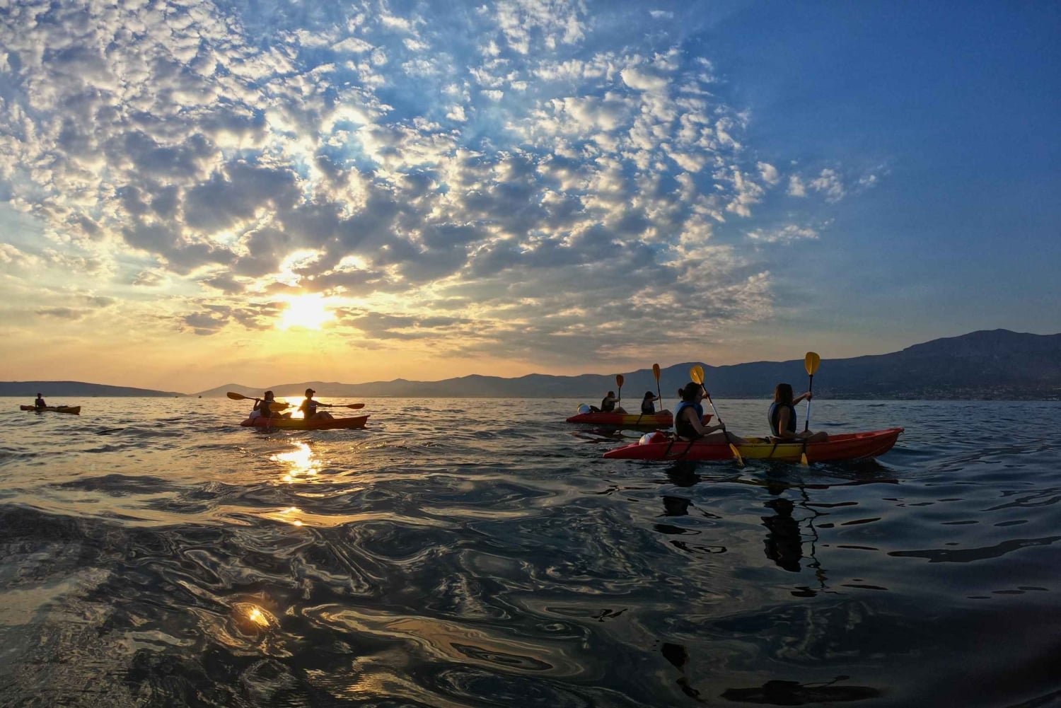 Split : excursion guidée en kayak de mer et plongée avec tuba au coucher du soleil avec vin