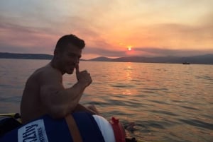 Split : excursion guidée en kayak de mer et plongée avec tuba au coucher du soleil avec vin