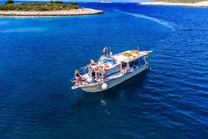 Split: Halvdagstur med båd til Blå Lagune, skibsvrag og Trogir