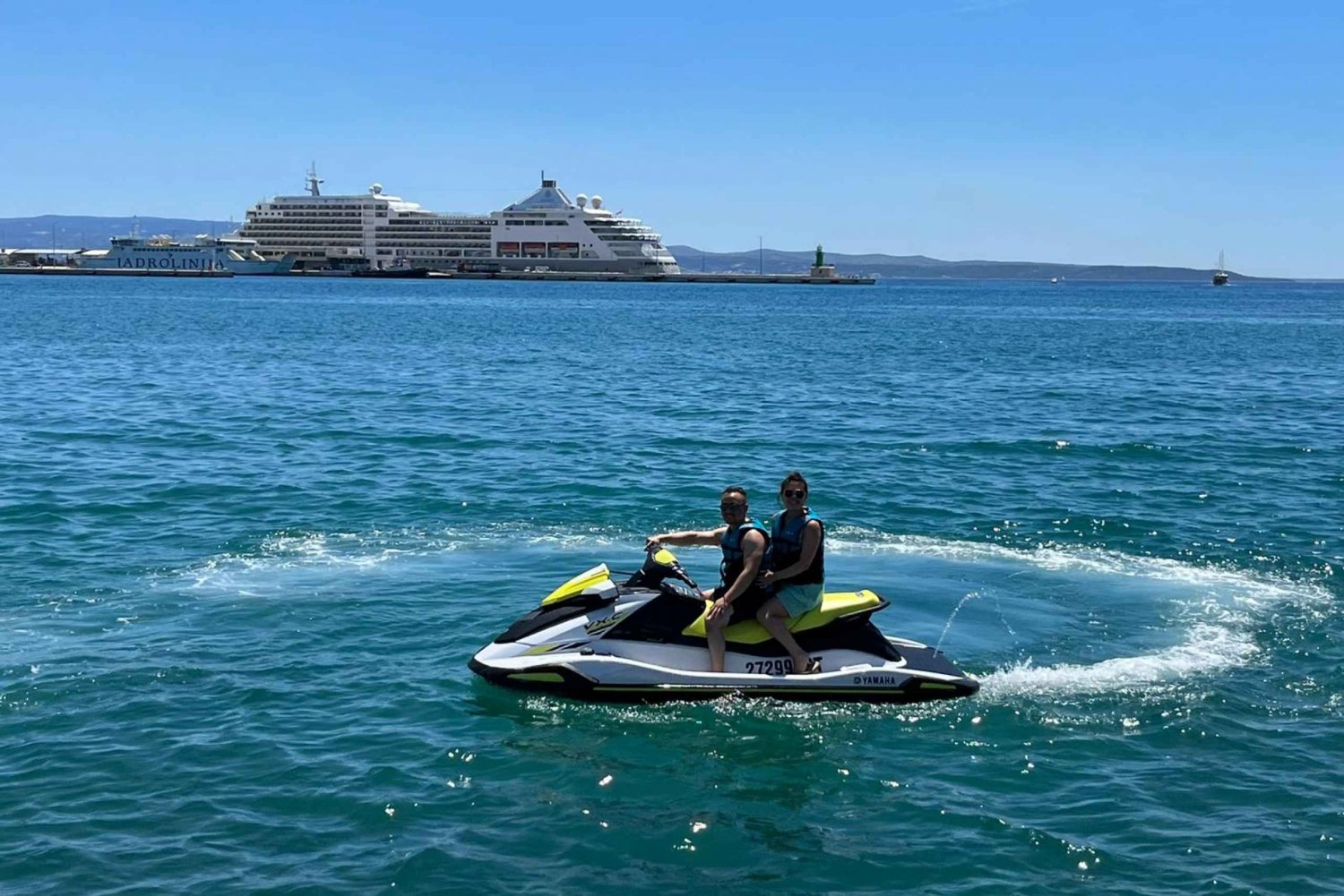 Split: Wypożyczalnia skuterów wodnych na pół dnia