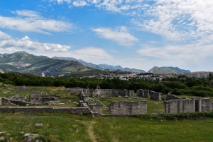 Split: Tour of Salona, Klis and Trogir with open top bus