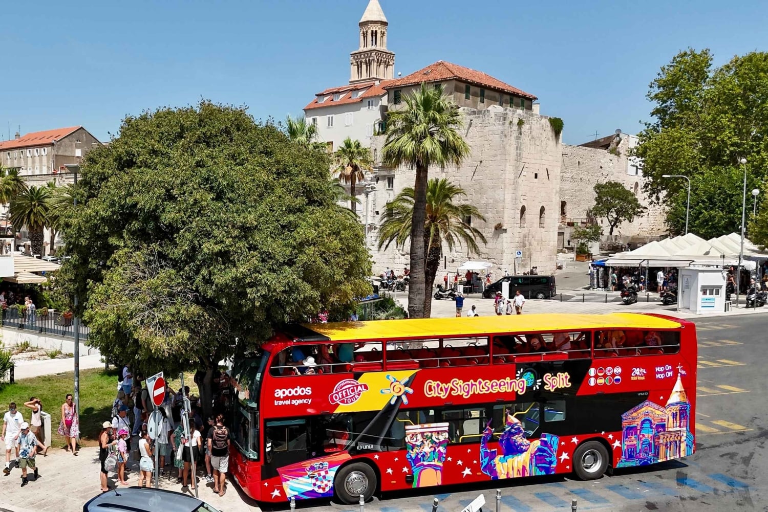 スプリト：ホップオン/ホップオフ観光レッドライン市内ツアーをご利用ください