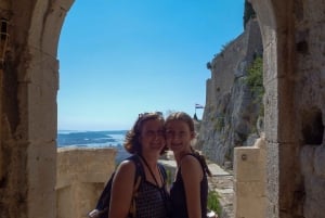 スプリト：ホップオン＆オフグリーンラインでクリス、オリーブ博物館、ジュニャンへ