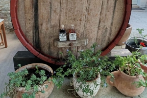 Сплит/Каштела/Трогир: частная экскурсия в Крку с дегустацией вина