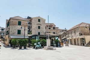 Split: Viagem às cascatas de Krka com cruzeiro de barco e natação