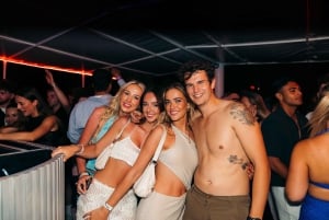 Split: nocna impreza na łodzi z darmowymi shotami, DJ-em i after party