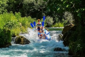 Split/Omiš: Raften op de Cetina rivier met klifsprong & zwemmen