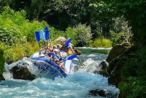 Split/Omiš: Raften op de Cetina rivier met klifsprong & zwemmen