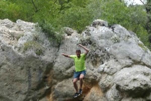 Split/Omiš: Raften op de Cetina rivier met klifsprong & zwemmen