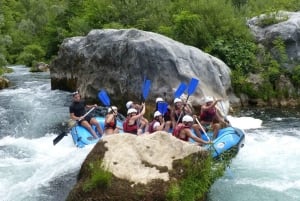 Split/Omiš: Raften op de Cetina rivier met klifsprong & zwemmen