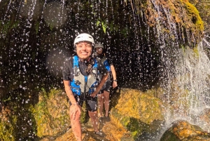 Split/Omiš: Rafting, klippehopping og grottetur