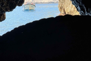 Split ou Trogir : excursion d'une journée en bateau rapide à la Grotte Bleue, Vis et Hvar