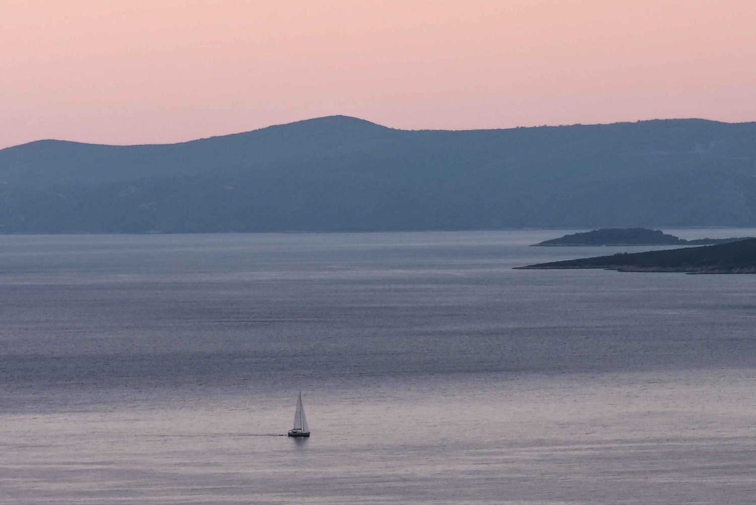 Split: Private Boat Trip to Hvar & Pakleni Islands