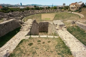 Split: Private tour to Salona, Vitturi castle and Trogir