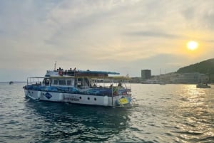Split: rejs o zachodzie słońca po riwierze i pływanie