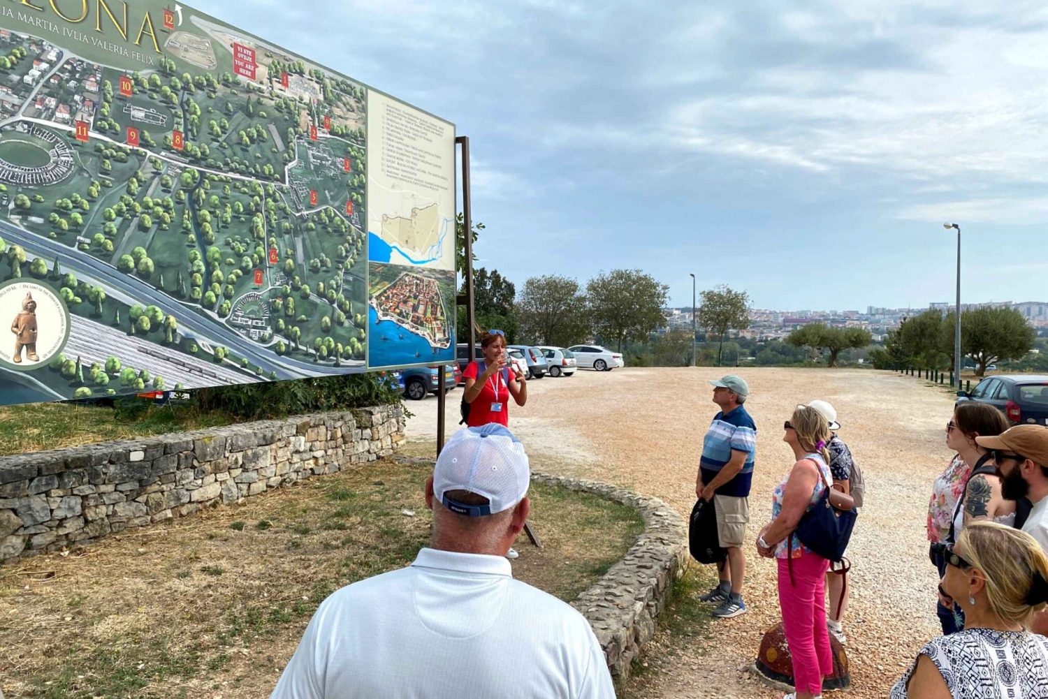 Split: Salona Open-Top Bus Trip and Diocletian's Palace Tour