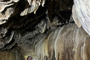 Split: Kleingruppentour mit Rafting auf dem Cetina-Fluss und Höhlentour