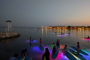 スプリットスタンドアップ・パドルボード・ナイト・グロー・ツアー