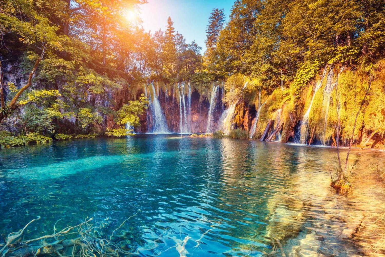 Split: Transfer to Zagreb with Plitvice Lakes Entry Tickets