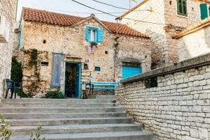 Split/Trogir: Blue Lagoon and 3 Islands Speedboat Tour