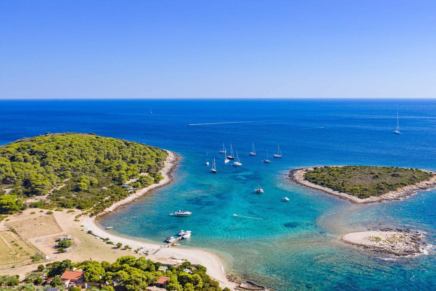 Split: tour de medio día por el museo subacuático, Trogir y la laguna Azul