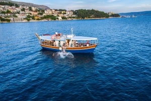 Split: Lagoa Azul e Passeio de Barco Šolta com Almoço e Bebidas