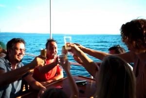 Split: Båttur i Den blå lagune og Šolta med lunsj og drikke