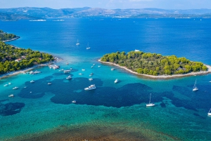 Split: Blå lagunen och Šolta båttur med lunch och drycker