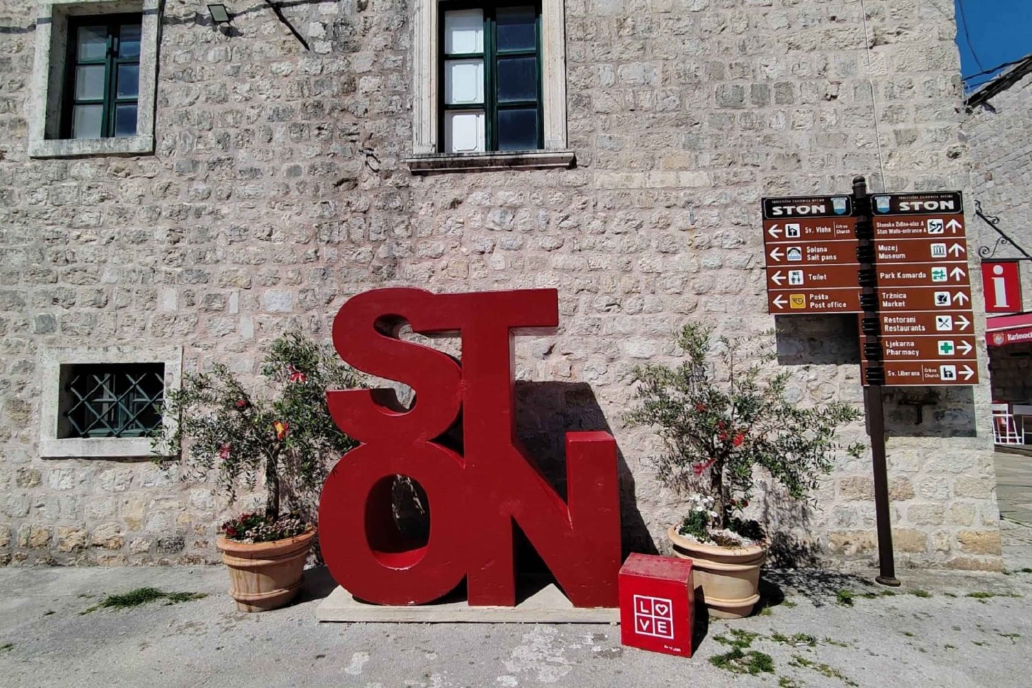 Ston private walking tour with the walls and saltworks visit