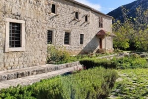 Ston private walking tour with the walls and saltworks visit