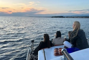 Zadar: Båttur i solnedgangen med champagne
