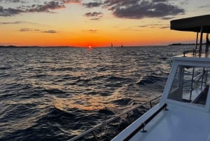 Zadar: Båttur i solnedgangen med champagne