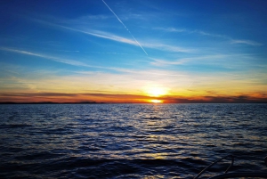 Zadar: Båttur i solnedgangen med champagne