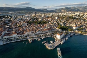 Crociera al tramonto con musica e vista sulla Riviera di Spalato